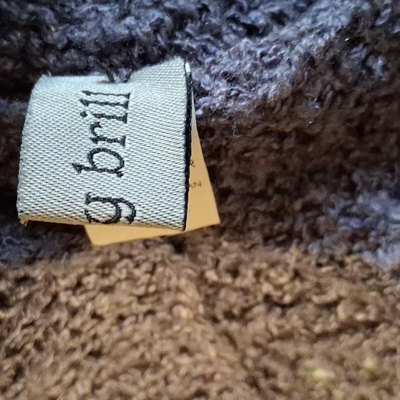 Asymmetrical Sweater From Totally Brill, VGUC - Picture 3 of 6